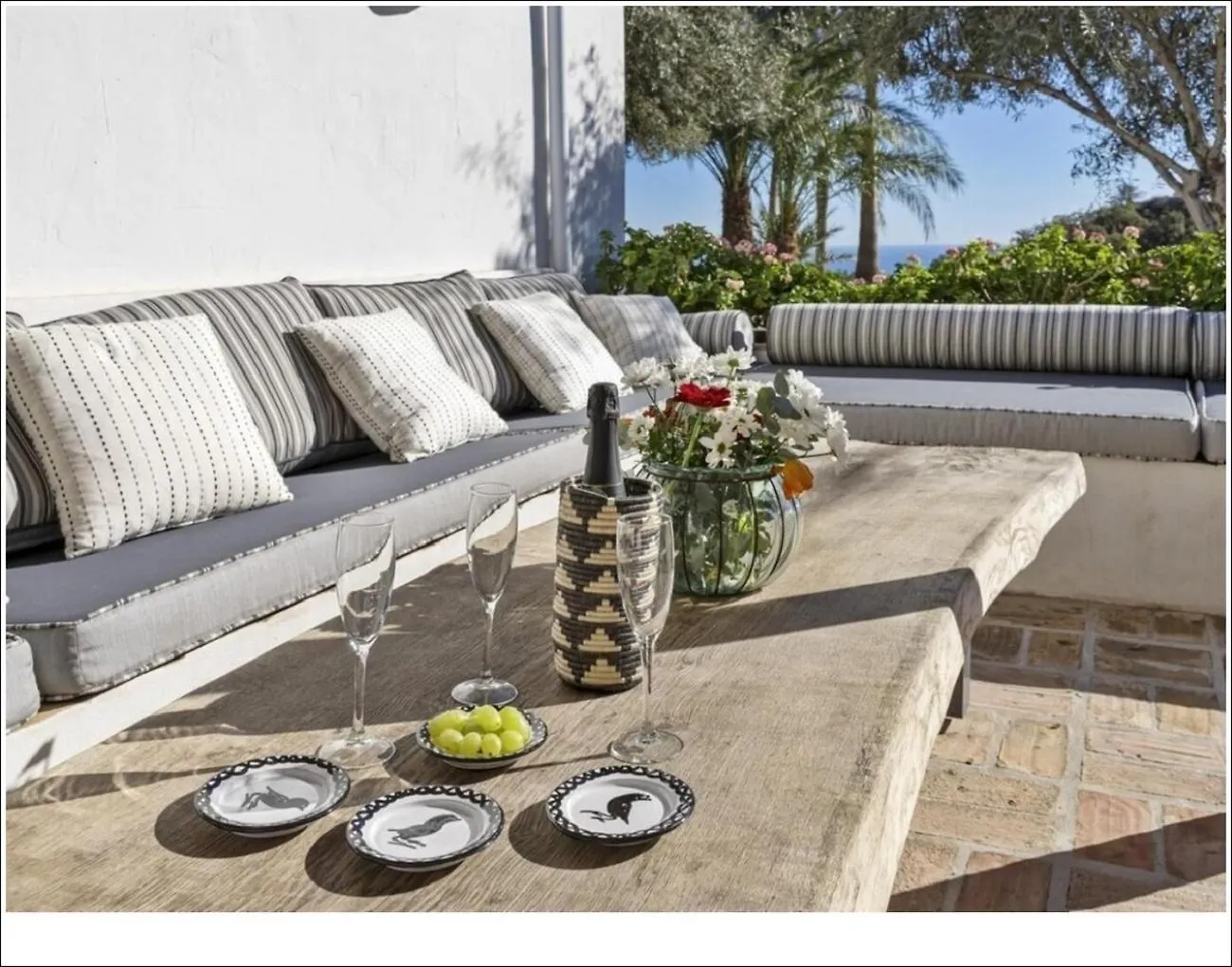Active Seaside Escape Stay By The Waves Málaga 0*,
